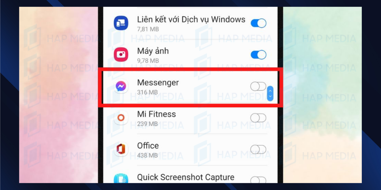 Bước 4: Kéo xuống và chọn Messenger, bật tính năng Xuất hiện trên cùng. cách ghim tin nhắn trên messenger